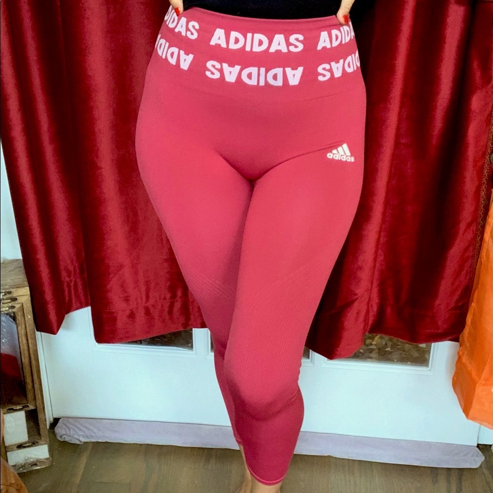 Adidas (XS) TRAINING AEROKNIT 7/8 HIGH-RISE Pants